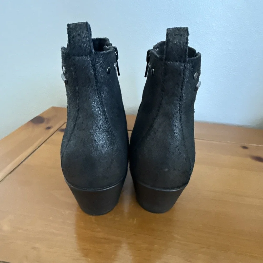 ROMIKA Black Daisy 01 Waterproof Suede/Leather‎ Block Heel Booties Size 8.5 NEW